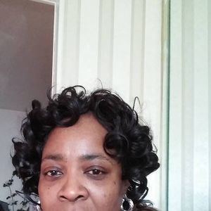 Meet your Posher, Joyce